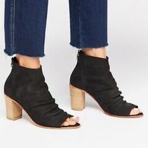 Free People Open Toe Booties - Size 9.5 Clearwater